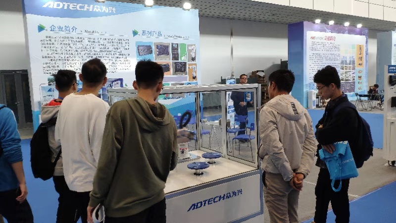 眾為興登陸第三屆工業(yè)機器人“國賽” 眾為興登陸第三屆工業(yè)機器人“國賽”